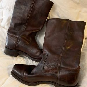 Vintage Frye mid calf zippered boots